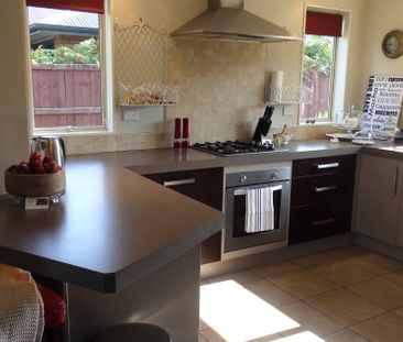 Desirable Oaklands Location - Photo 5