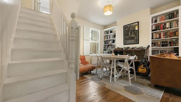 Besley Street, SW16 - Photo 1