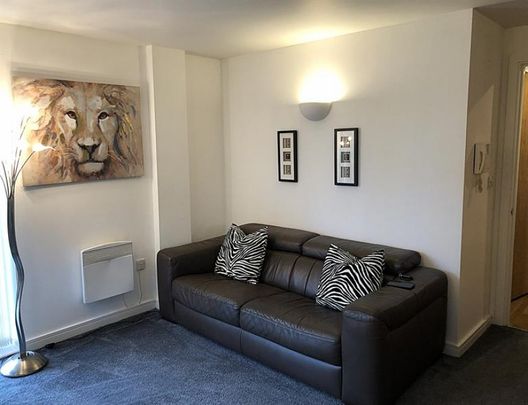 2 Bedroom Apartment To Let - Photo 1