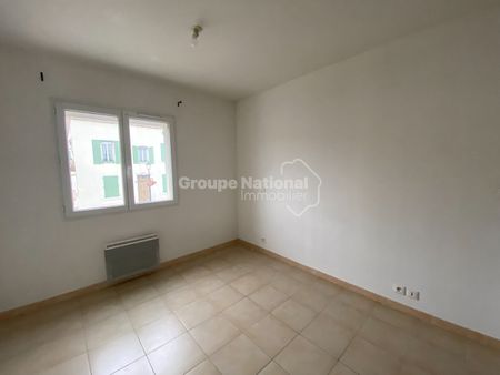 Location Appartement 4 pièces 71m² - Photo 4