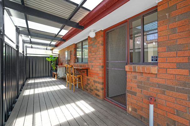 8 Heales Street, Mount Pleasant - Photo 1