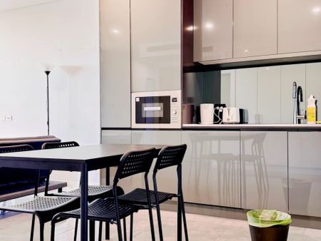 5 Joynton Ave, Sydney - Photo 3