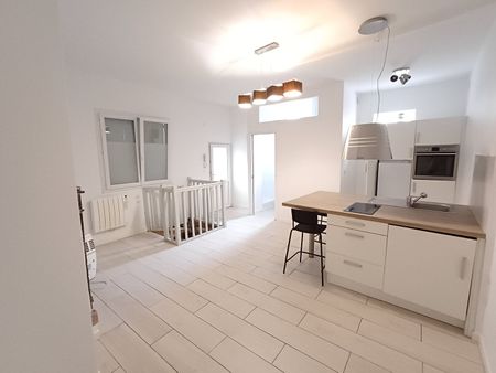 Location Appartement 1 pièce 26m² TOURS 37000 - Photo 2