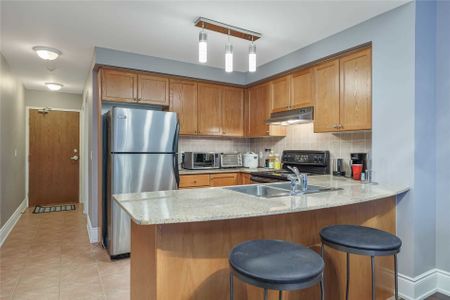 For Lease - 2 Maison Parc Court Unit# 808, Vaughan, Ontario - Photo 4