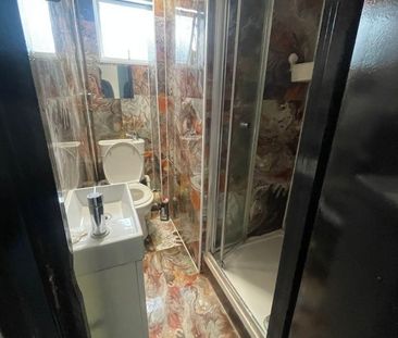 Room in a Shared Flat, Tower Bridge Road, SE1 - Photo 5