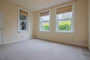 1 Bedroom - Photo 3