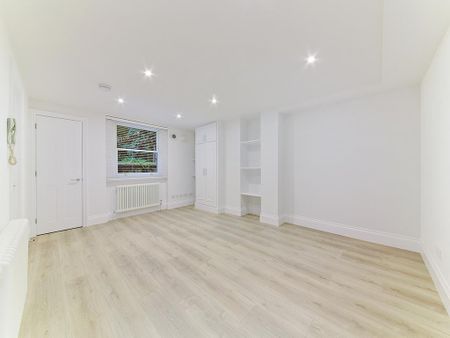 Studio to rent - Photo 2