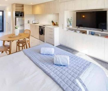 Furnished in CBD - Photo 2