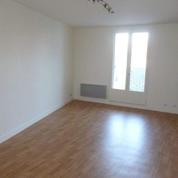 Location Appartement 3 pièces 58m² ORLEANS 45000 - Photo 1