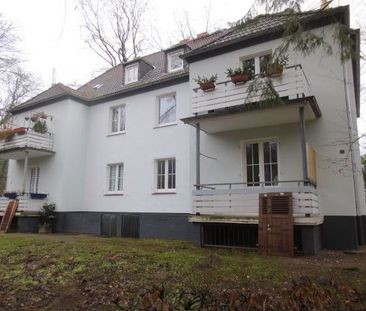 Schöne 2 Zimmerwohnung mit Balkon am Rande einer parkähnlichen Wadlage - Photo 2