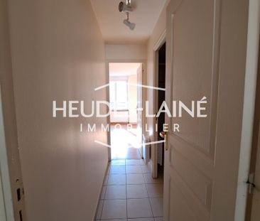 Location Appartement 2 pièces 40m² AVRANCHES 50300 - Photo 5