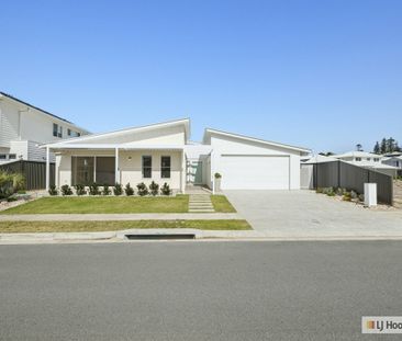 Brand-New Family Home with Separate Studio in Cudgen - Photo 5