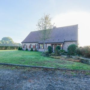 Huis te huur in Zomergem voor € 1.200 met 5 slaapkamers - Photo 3