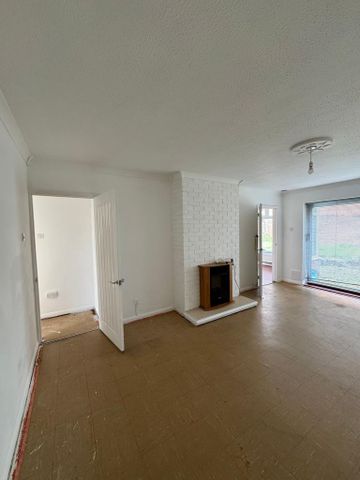 2 bedroom bungalow to rent - Photo 3