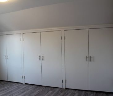 For Lease - 14 Leeming Street Unit# 2nd floor, Hamilton, Ontario - Photo 6