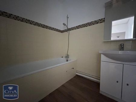 Location Appartement 2 pièces 48m² BRIVE LA GAILLARDE 19100 - Photo 3