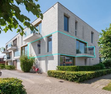 Luxe serviceflat met privéterras te centrum Putte-Kapellen - Photo 4