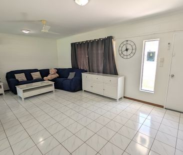 7 Royal Saxon Close, Mount Sheridan QLD 4868 - House For Rent | Domain - Photo 4