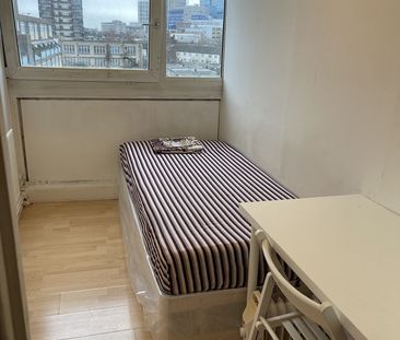 Room in a Shared Flat, Kingward House, E1 - Photo 4