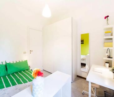 Via Pasquale Fornari, Milan, Lombardy 20146 - Photo 6