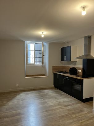 Location Appartement 3 pièces 50m² VIVONNE 86370 - Photo 1