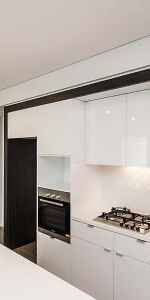 SPACIOUS 1 BEDROOM APARTMENT - Photo 4