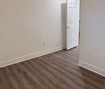 For Lease - 1805 Emberton Way, Innisfil, Ontario - Photo 3