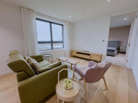 2 bedroom flat to rent - Photo 2