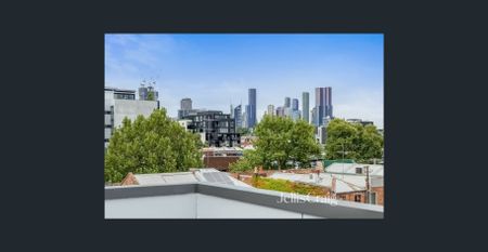 Executive Living! - Photo 2