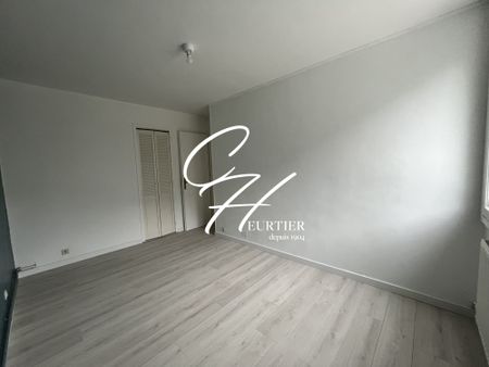 LA TRONCHE - APPARTEMENT T3 - TRAVERSANT - Photo 3