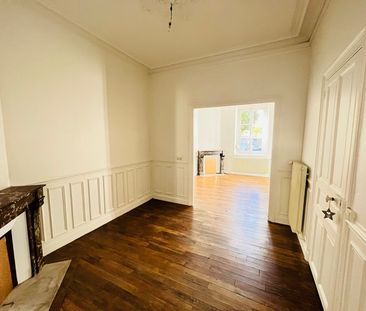 Location Maison 6 pièces 126m² - Photo 1