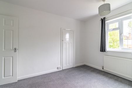 3 bedroom semi detached house to rent, Available unfurnished now - Photo 5