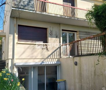 Apartment - Photo 2