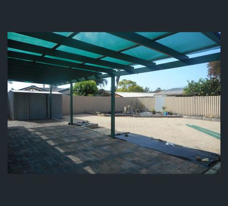 17 Torridon Ave, Parkwood, WA 6147 - Photo 3