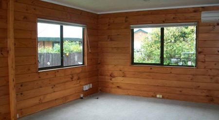 Henderson - 2 Bedrooms House - Photo 2