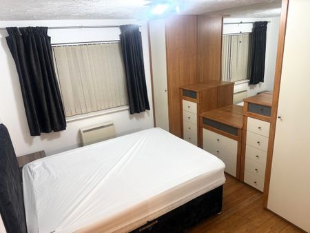 Lord Nelson Wharf, Preston - Photo 4