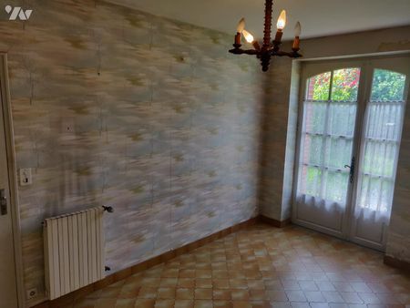 CENTRE DE VERN SUR SEICHE: Proximité directe des commerces, écoles et services, maison ancienne... - Photo 3