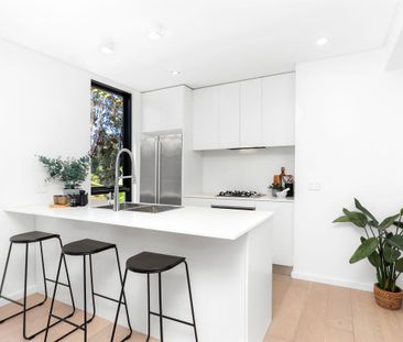 Boutique Street Facing Architecturally Designed Terrace - Photo 4