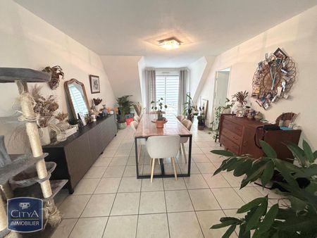 Location Appartement 3 pièces 65m² QUIEVRECHAIN 59920 - Photo 5