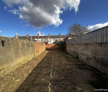 3 bedroom property to rent in Grimsby - Photo 2