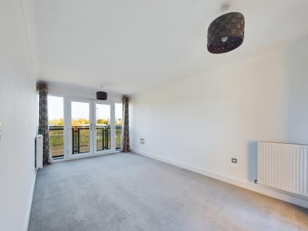 Kingsway Boulevard - Photo 5