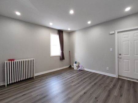 For Lease - 250 Sixth Street Unit# 4, Toronto, Ontario - Photo 5