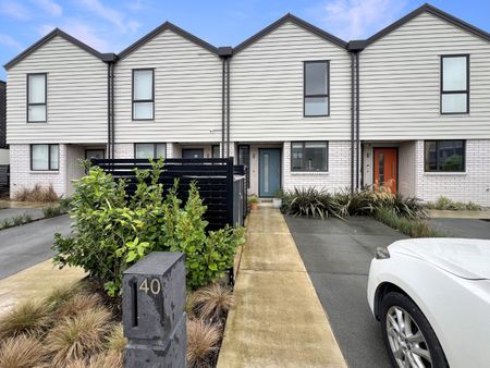 40 Cessna Crescent, Mangere, Auckland - Photo 3