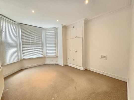 2 bedroom maisonette to rent - Photo 1