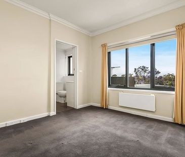 One Bedroom Apartment in Prime Location - Photo 5