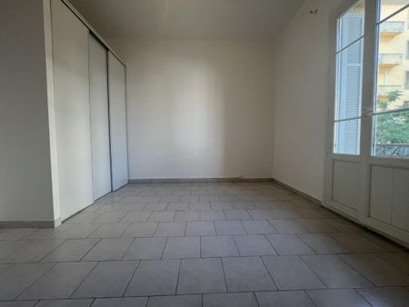 Location appartement à Bastia - Photo 2