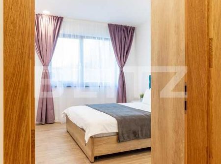 Apartament superb cu 2 camere, 60 mp, terasa, garaj, zona Platinia - Photo 3