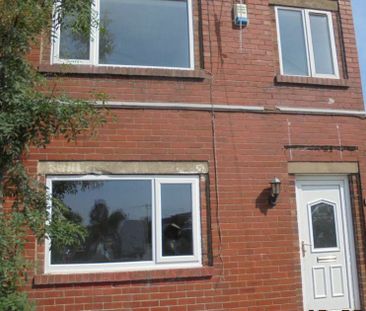 Greenland Avenue, Maltby, Rotherham, S66 7EX - Photo 3