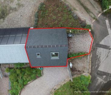 1 bedroom mews to rent - Photo 5