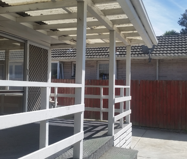 122 Avonhead Road, Avonhead - Photo 1